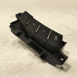 AUDI A6 S6 FRONT DRIVER SIDE DOOR DRIVER SEAT MEMORY CONTROL SWITCH 2012-18 OEM AUDI A6 S6 FRONT DRIVER SIDE DOOR DRIVER SEAT MEMORY CONTROL SWITCH 2012-18 OEM
