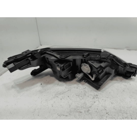 DEFECT! 2018 TOYOTA CAMRY XlE lE LEFT DRIVER SIDE HEADLIGHT LAMP LIGHT OEM