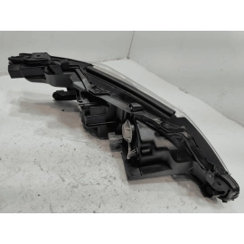 DEFECT! 2018 TOYOTA CAMRY XlE lE LEFT DRIVER SIDE HEADLIGHT LAMP LIGHT OEM