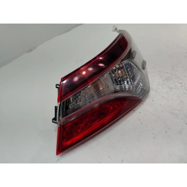2021-2024 TOYOTA CAMRY REAR RIGHT PASSENGER SIDE OUTER TAILLIGHT OEM