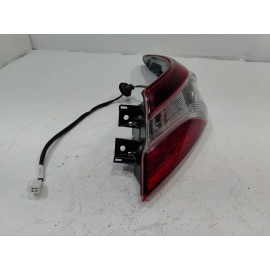 2021-2024 TOYOTA CAMRY REAR RIGHT PASSENGER SIDE OUTER TAILLIGHT OEM