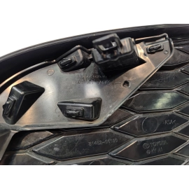 21-2024 TOYOTA CAMRY SE FRONT BUMPER DRIVER SIDE FOG LIGHT LAMP COVER BEZEL OEM