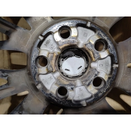 2018 Toyota Camry SE Wheel Alloy Rim R18 8J 235/45 OEM
