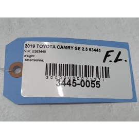 TOYOTA CAMRY 2018-2021 FRONT LEFT DRIVER SIDE EXTERIOR DOOR HANDLE OEM = 8T7 =