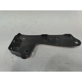 2018-2024 TOYOTA CAMRY REAR RIGHT PASSENGER SIDE BUMPER SEAL BRACKET SUPPORT OEM