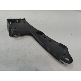 2018-2024 TOYOTA CAMRY REAR RIGHT PASSENGER SIDE BUMPER SEAL BRACKET SUPPORT OEM