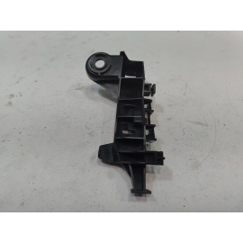 2018-2024 TOYOTA CAMRY REAR BUMPER DRIVER SIDE TAILLIGHT LAMP BRACKET OEM