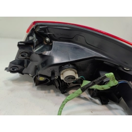 2018-2020 TOYOTA CAMRY REAR LEFT DRIVER SIDE OUTER TAILLIGHT LIGHT OEM
