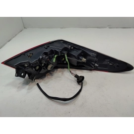 2018-2020 TOYOTA CAMRY REAR PASSENGER SIDE OUTER TAILLIGHT LIGHT OEM