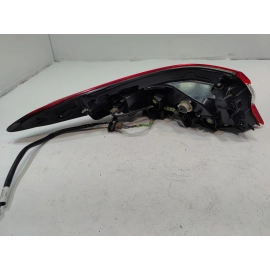 2018-2020 TOYOTA CAMRY REAR PASSENGER SIDE OUTER TAILLIGHT LIGHT OEM