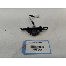 2018-2020 TOYOTA CAMRY REAR VIEW TRUNK LID BACKUP PARKING ASSIST CAMERA OEM
