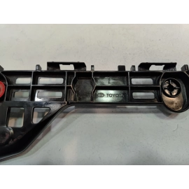 2018-2024 TOYOTA CAMRY REAR BUMPER DRIVER SIDE RETAINER SUPPORT BRACKET OEM