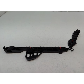 2018-2024 TOYOTA CAMRY REAR BUMPER PASSENGER SIDE RETAINER SUPPORT BRACKET OEM