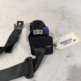 18-23 KIA RIO SEDAN REAR CENTER LAP & SHOULDER SEAT BELT SEATBELT RETRACTOR
