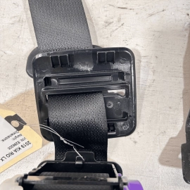 18-23 KIA RIO SEDAN REAR CENTER LAP & SHOULDER SEAT BELT SEATBELT RETRACTOR
