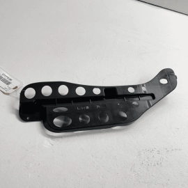 TOYOTA CAMRY 2018 - 2021 FRONT RIGHT PASSENGER SIDE FLOOR CARPET BRACKET OE