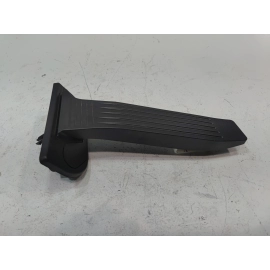 2018-2024 TOYOTA CAMRY GAS PEDAL ACCELERATOR PAD OEM