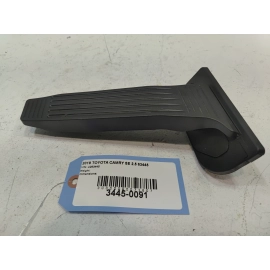 2018-2024 TOYOTA CAMRY GAS PEDAL ACCELERATOR PAD OEM