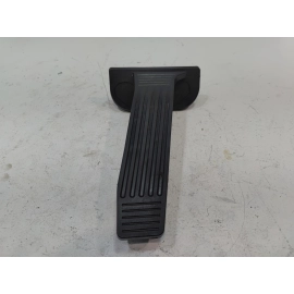 2018-2024 TOYOTA CAMRY GAS PEDAL ACCELERATOR PAD OEM