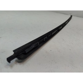TOYOTA CAMRY WINDSHIELD FRONT PASSENGER SIDE DRIP SEAL MOLDING OEM 2018 - 2024