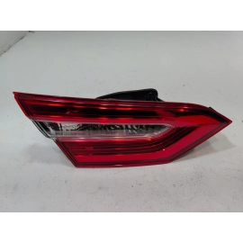 2018-2020 TOYOTA CAMRY REAR LEFT DRIVER SIDE TRUNK LID INNER TAILLIGHT OEM
