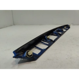 2018-2020 TOYOTA CAMRY SE REAR TRUNK DECK LID LICENCE PLATE MOLDING 8W7 OEM