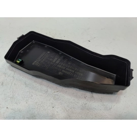 2021-2024 TOYOTA CAMRY 2.5L DRIVER SIDE FUSE RELAY BLOCK BOX COVER UPPER LID OEM