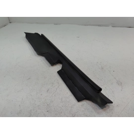 2018-2024 TOYOTA CAMRY FRONT PASSENGER SIDE FENDER PROTECTOR LEDGE COVER OEM
