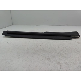 2018-2024 TOYOTA CAMRY FRONT PASSENGER SIDE FENDER PROTECTOR LEDGE COVER OEM