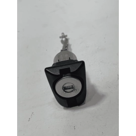 TOYOTA CAMRY FRONT DRIVER SIDE DOOR LOCK CYLINDER HANDLE W/O KEY OEM 2018-2024