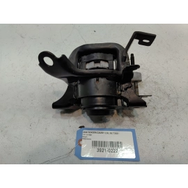 2018-2024 TOYOTA CAMRY 2.5L ENGINE PASSENGER SIDE MOUNT BRACKET SUPPORT OEM