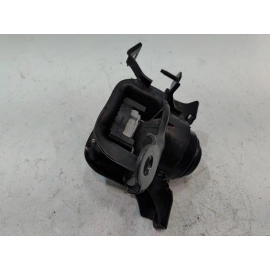 2018-2024 TOYOTA CAMRY 2.5L ENGINE PASSENGER SIDE MOUNT BRACKET SUPPORT OEM