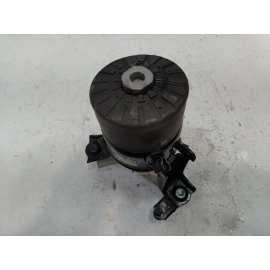 2018-2024 TOYOTA CAMRY 2.5L FWD TRANSMISSION FRONT MOUNT BRACKET INSULATOR OEM