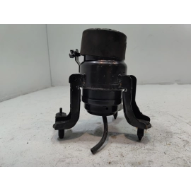 2018-2024 TOYOTA CAMRY 2.5L FWD TRANSMISSION FRONT MOUNT BRACKET INSULATOR OEM