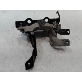 2018-2024 TOYOTA CAMRY ENGINE LEFT DRIVER SIDE MOUNT BRACKET SUPPORT OEM