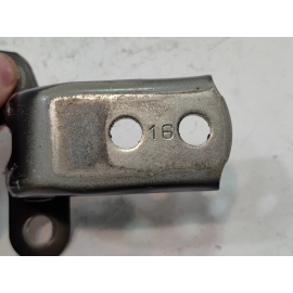 2018-2022 TOYOTA CAMRY REAR RIGHT PASSENGER SIDE DOOR LOWER HINGE OEM