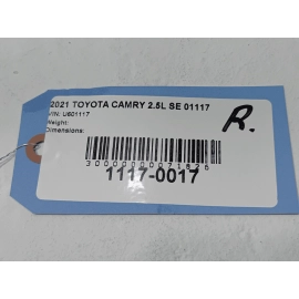 2018-24 TOYOTA CAMRY SE XSE REAR BUMPER PASSENGER SIDE LOWER FENDER MOLDING OEM