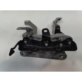 2018-2024 TOYOTA CAMRY AUTOMATIC TRANSMISSION LEFT DRIVER SIDE MOUNT BRACKET OEM