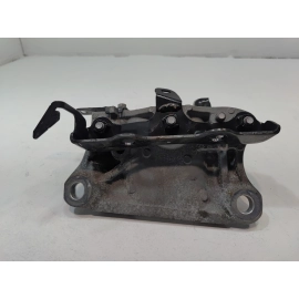 2018-2024 TOYOTA CAMRY AUTOMATIC TRANSMISSION LEFT DRIVER SIDE MOUNT BRACKET OEM