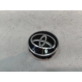 2020-2024 Toyota Camry Wheel center Cap Cover OEM