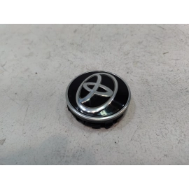 2020-2024 Toyota Camry Wheel center Cap Cover OEM
