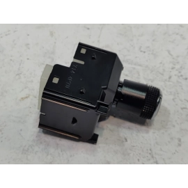 2018-2020 TOYOTA CAMRY FRONT DRIVER SIDE DOOR OUTER MIRROR CONTROL SWITCH OEM