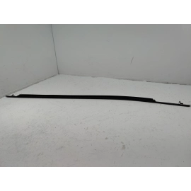 2018-2025 TOYOTA CAMRY FRONT RIGHT PASSENGER SIDE DOOR WINDOW BELT MOLDING OEM