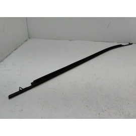 2018-2025 TOYOTA CAMRY FRONT RIGHT PASSENGER SIDE DOOR WINDOW BELT MOLDING OEM