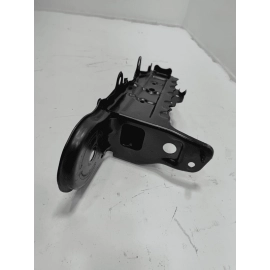 TOYOTA CAMRY FRONT PASSENGER SIDE BUMPER REINFORCEMENT SUPPORT BRACKET 18-24 OEM