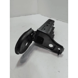 18 -2024 TOYOTA CAMRY FRONT DRIVER SIDE BUMPER REINFORCEMENT SUPPORT BRACKET OEM