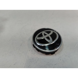 2020 - 2024 TOYOTA CAMRY WHEEL RIM CENTER CAP HUBCAP LOGO COVER OEM