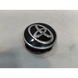 2020 - 2024 TOYOTA CAMRY WHEEL RIM CENTER CAP HUBCAP LOGO COVER OEM