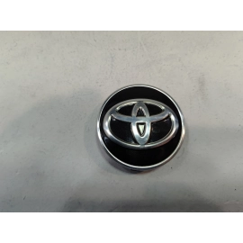 2020 - 2024 TOYOTA CAMRY WHEEL RIM CENTER CAP HUBCAP LOGO COVER OEM