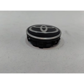 2020 - 2024 TOYOTA CAMRY WHEEL RIM CENTER CAP HUBCAP LOGO COVER OEM